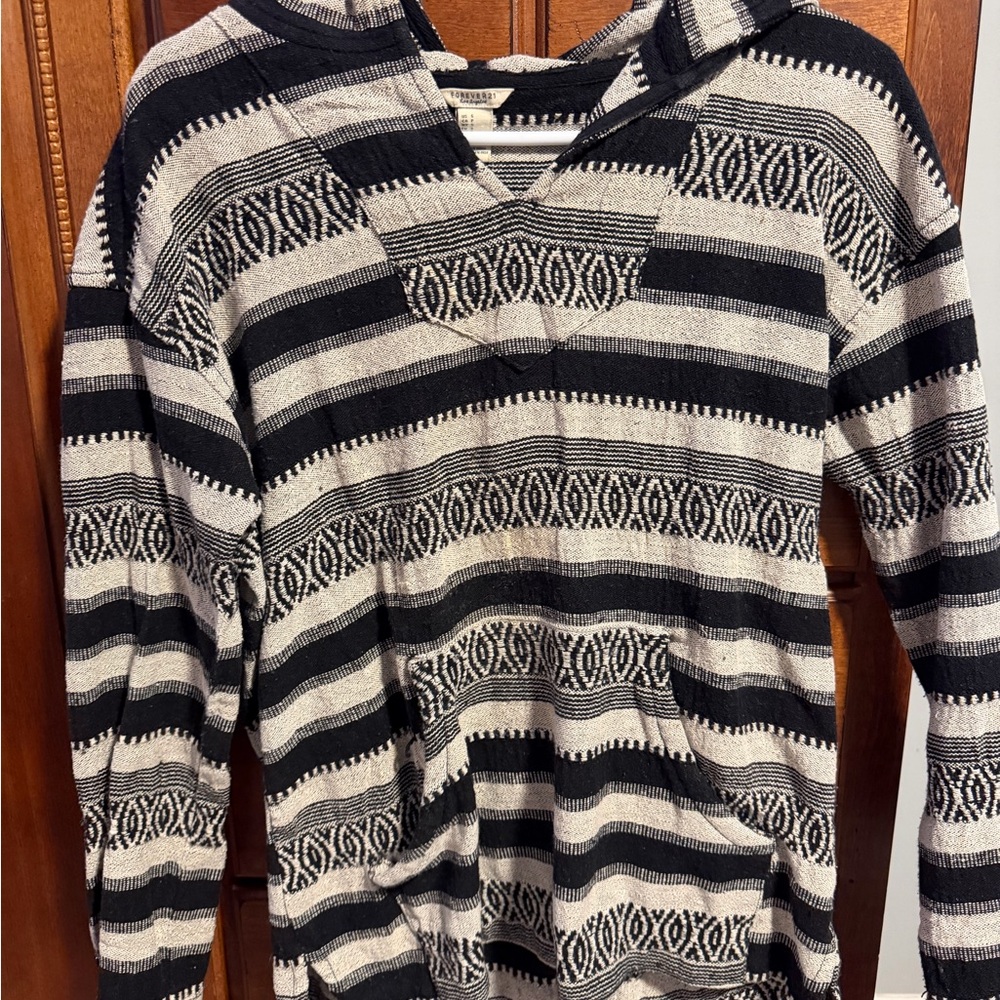 Forever 21 Black and Cream Hooded Top